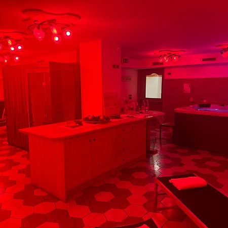 Hotel Dal Bracconiere Folgarida Kültér fotó